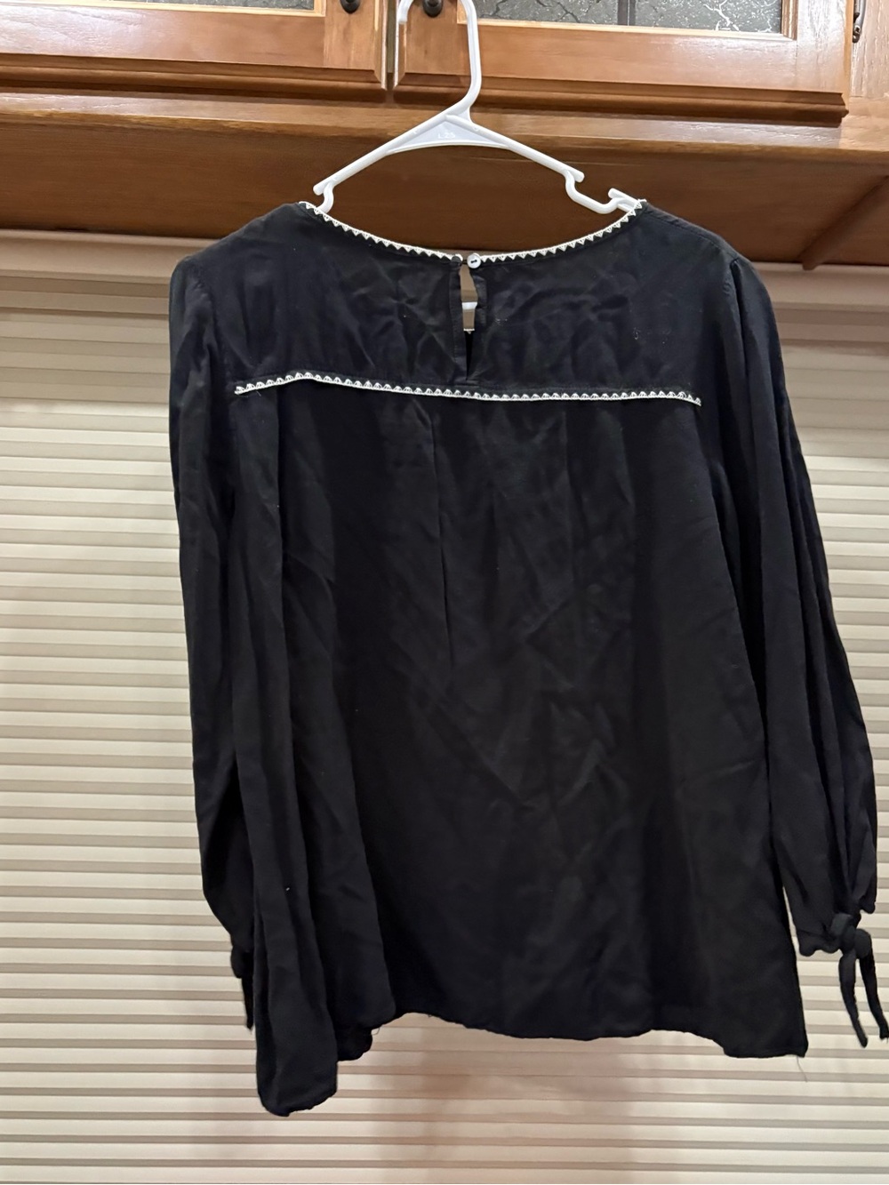 JODIFL Black Floral Embroidered Peasant Blouse - Picture 2 of 3